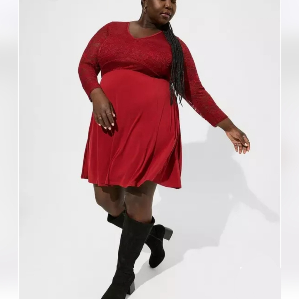 Fit & Flare Red Lace Dress - Picture 2 of 5